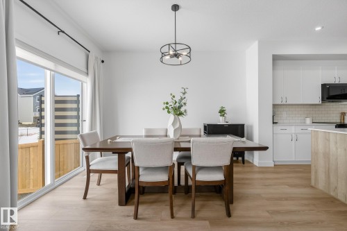18 Nouveau Drive, St. Albert, AB - Indoor Photo Showing Dining Room