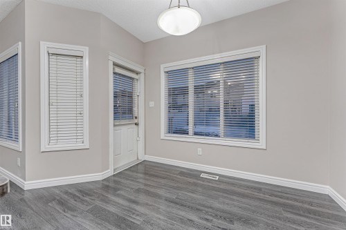 2929 16A Avenue, Edmonton, AB - Indoor Photo Showing Other Room