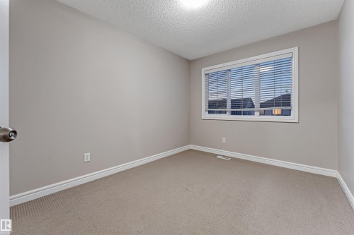 2929 16A Avenue, Edmonton, AB - Indoor Photo Showing Other Room
