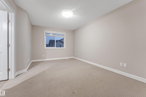 2929 16A Avenue, Edmonton, AB - Indoor Photo Showing Other Room