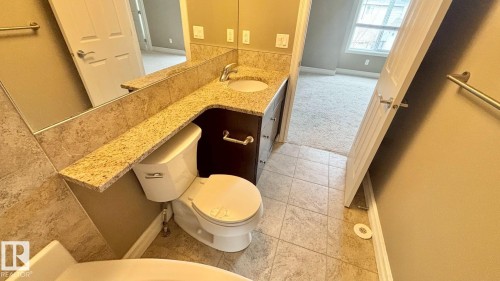 16 2003 Rabbit Hill Road Nw, Edmonton, AB - Indoor Photo Showing Bathroom