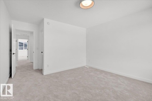 1309 Keswick Drive, Edmonton, AB - Indoor Photo Showing Other Room