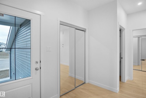 22944 82 Avenue, Edmonton, AB - Indoor Photo Showing Other Room