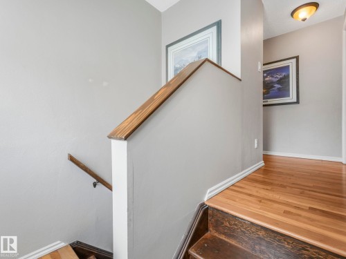 7653 91 Avenue, Edmonton, AB - Indoor Photo Showing Other Room