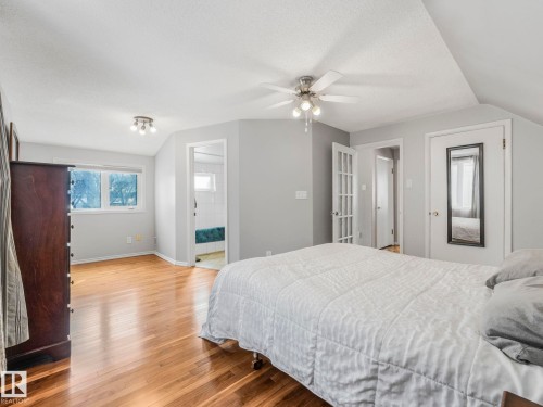 7653 91 Avenue, Edmonton, AB - Indoor Photo Showing Bedroom