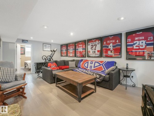 7653 91 Avenue, Edmonton, AB - Indoor