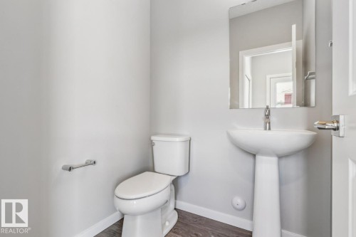 306 Hawthorn Way, Leduc, AB - Indoor Photo Showing Bathroom