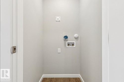 306 Hawthorn Way, Leduc, AB - Indoor