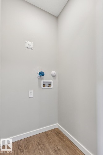 306 Hawthorn Way, Leduc, AB - Indoor Photo Showing Other Room