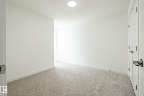 50 7110 Keswick Common, Edmonton, AB - Indoor Photo Showing Other Room