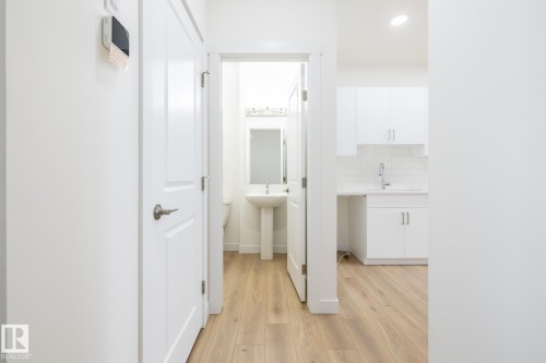 50 7110 Keswick Common, Edmonton, AB - Indoor Photo Showing Other Room