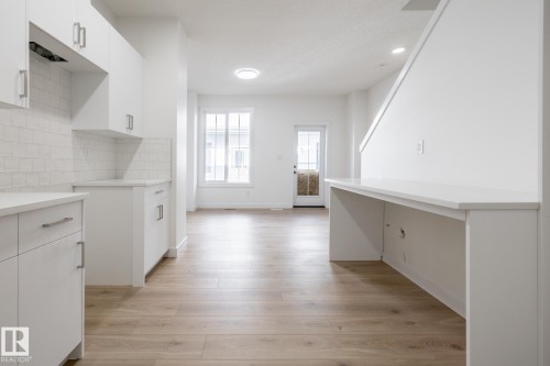 50 7110 Keswick Common, Edmonton, AB - Indoor