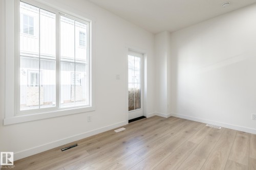 50 7110 Keswick Common, Edmonton, AB - Indoor Photo Showing Other Room