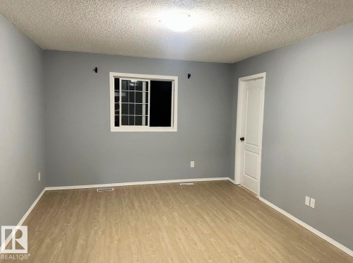 1750 Tomlinson Common, Edmonton, AB - Indoor Photo Showing Other Room