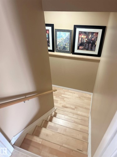 1750 Tomlinson Common, Edmonton, AB - Indoor Photo Showing Other Room