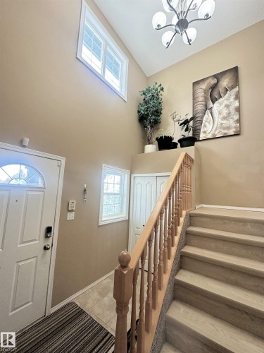 1750 Tomlinson Common, Edmonton, AB - Indoor Photo Showing Other Room