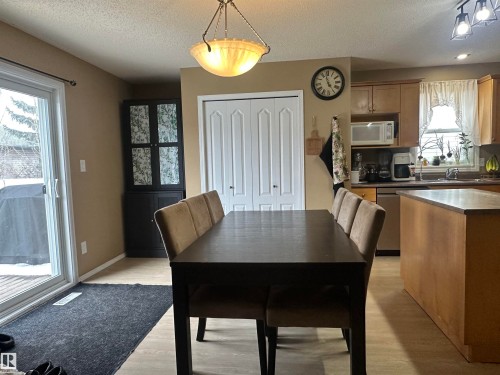1750 Tomlinson Common, Edmonton, AB - Indoor Photo Showing Dining Room