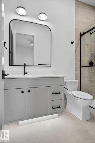 4706 Knight Close, Edmonton, AB - Indoor Photo Showing Bathroom