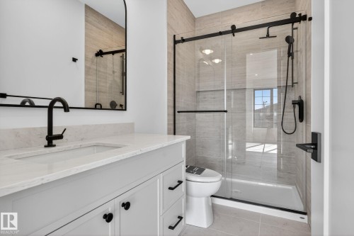 4706 Knight Close, Edmonton, AB - Indoor Photo Showing Bathroom