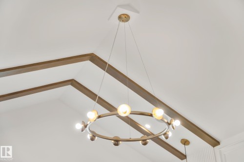 4706 Knight Close, Edmonton, AB - Indoor Photo Showing Other Room