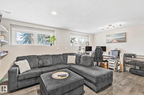 7720 158 Street, Edmonton, AB - Indoor Photo Showing Living Room