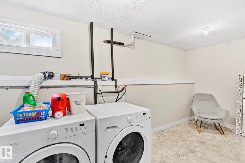 7720 158 Street, Edmonton, AB - Indoor Photo Showing Laundry Room
