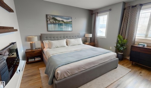 3885 Gallinger Loop, Edmonton, AB - Indoor Photo Showing Bedroom