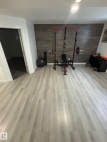 3885 Gallinger Loop, Edmonton, AB - Indoor