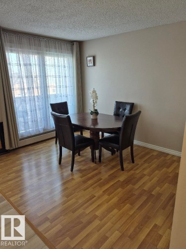 402 9323 105 Ave, Edmonton, AB - Indoor Photo Showing Dining Room