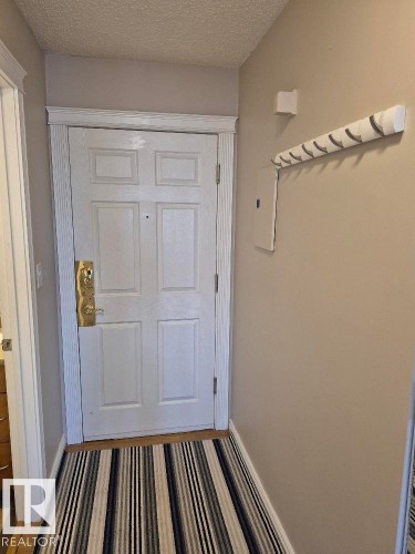 402 9323 105 Ave, Edmonton, AB - Indoor