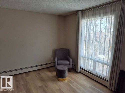 402 9323 105 Ave, Edmonton, AB - Indoor Photo Showing Other Room