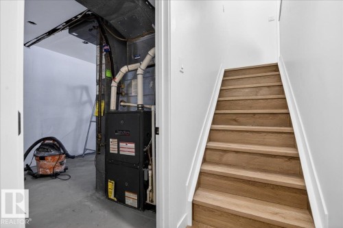 13212 121 Street, Edmonton, AB - Indoor Photo Showing Other Room