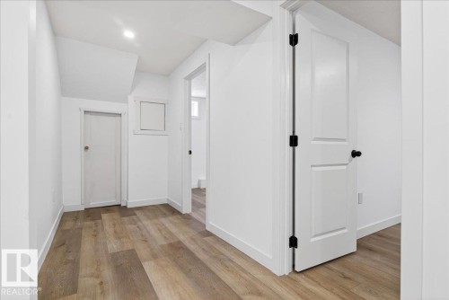 13212 121 Street, Edmonton, AB - Indoor Photo Showing Other Room