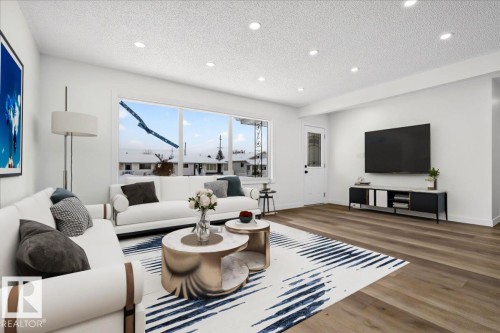 13212 121 Street, Edmonton, AB - Indoor Photo Showing Living Room