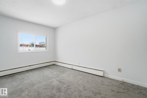 308 2908 116A Avenue, Edmonton, AB - Indoor Photo Showing Other Room