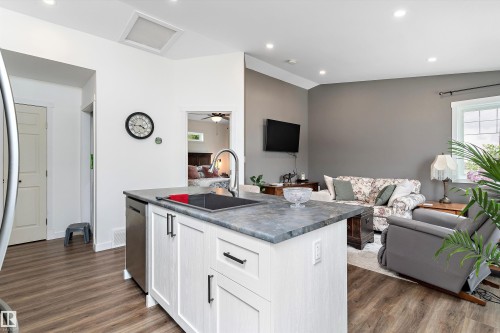 10765 65 Street, Edmonton, AB - Indoor Photo Showing Kitchen