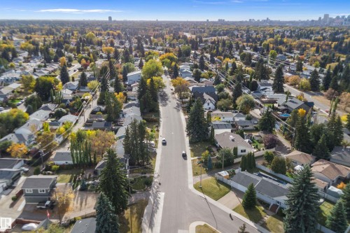 10765 65 Street, Edmonton, AB - Outdoor With View