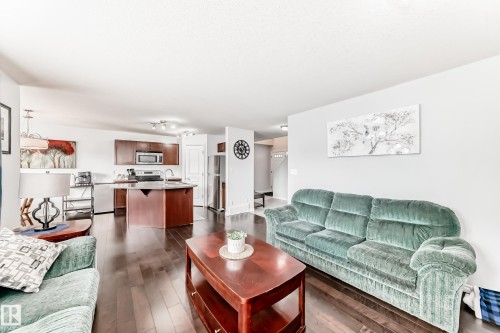 6003 48 Avenue, Beaumont, AB - Indoor Photo Showing Living Room