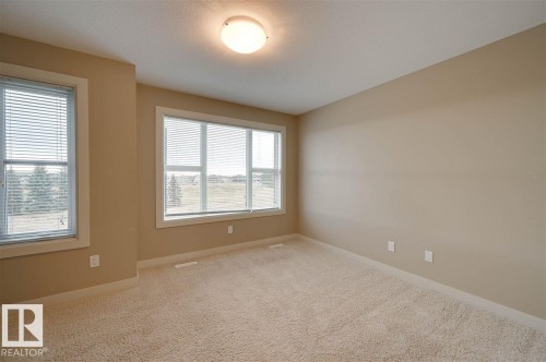 1647 Cunningham Way, Edmonton, AB - Indoor Photo Showing Other Room