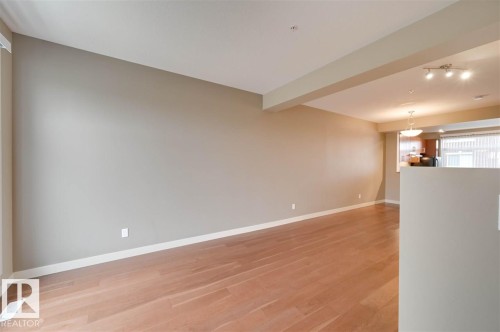 1647 Cunningham Way, Edmonton, AB - Indoor Photo Showing Other Room