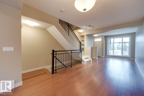 1647 Cunningham Way, Edmonton, AB - Indoor Photo Showing Other Room