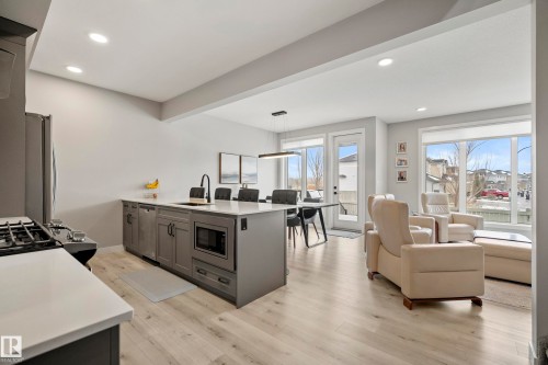 20 Roberts Close, Leduc, AB - Indoor