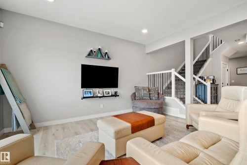 20 Roberts Close, Leduc, AB - Indoor