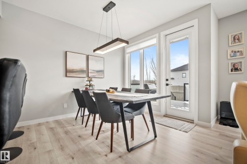 20 Roberts Close, Leduc, AB - Indoor Photo Showing Dining Room