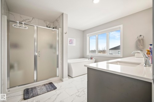 20 Roberts Close, Leduc, AB - Indoor