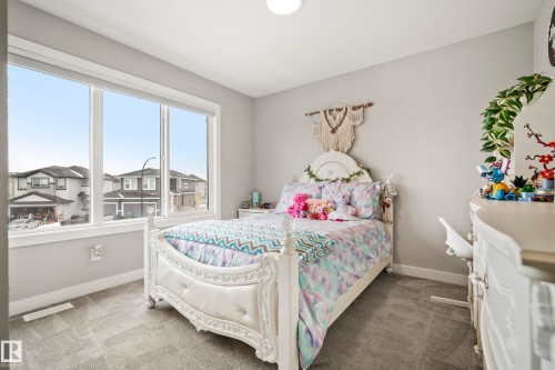 20 Roberts Close, Leduc, AB - Indoor Photo Showing Bedroom