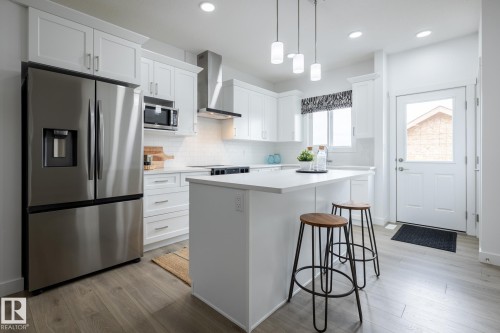 20818 15A Avenue, Edmonton, AB - Indoor Photo Showing Kitchen With Upgraded Kitchen
