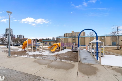 401 10335 118 Street, Edmonton, AB - Outdoor