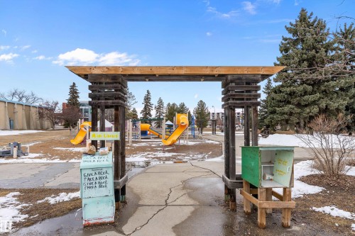 401 10335 118 Street, Edmonton, AB - Outdoor