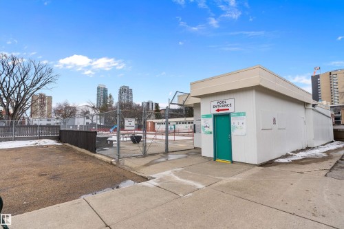 401 10335 118 Street, Edmonton, AB - Outdoor